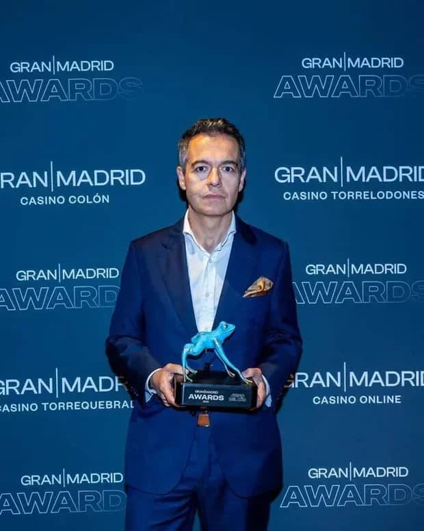 Andypsx wins Streamer of the Year for authentic style and community influence