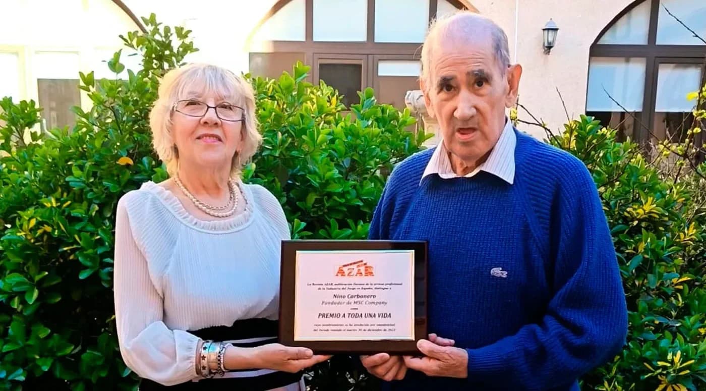 Nino Carbonero Receives Lifetime Achievement Award from AZAR