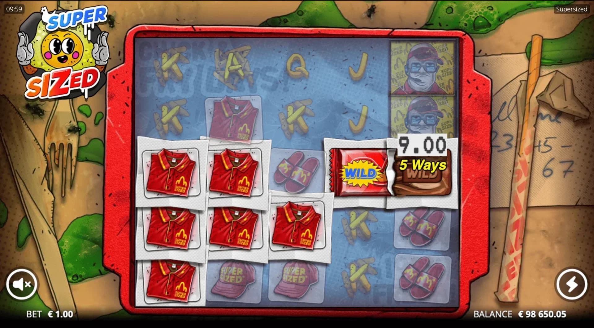 Supersized grid expanding from 5x5 to 10 reels via Clone symbol activation